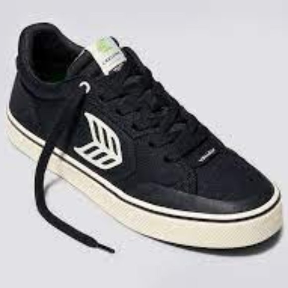 Cariuma Shoes - Cariuma | Vallely Black/Ivory Pro Skate Shoes